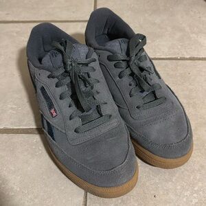 REEBOX Club C Revenge Plus Woman’s Size 8.5 gently used suede